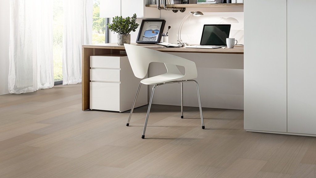 PRB104-INT13 Desert Oak Premium HD.jpg