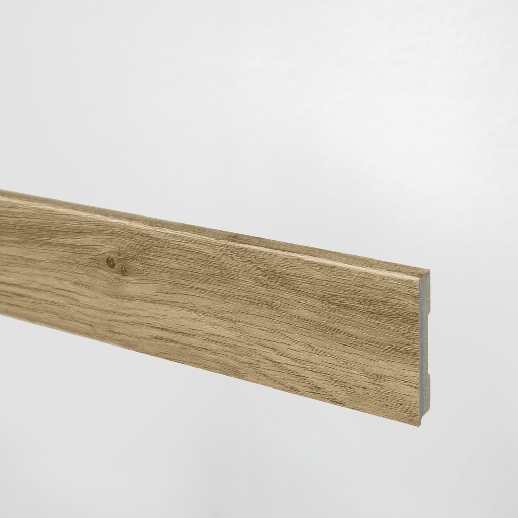 FLOORIFY, soklová vinylová lišta, štandardná 10x61, Granola, jadro HDF
