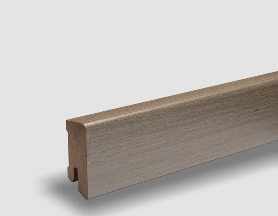 PEDROSS, soklová fóliovaná lišta, 16x44 Cubica, Dub korenistý, jadro MDF
