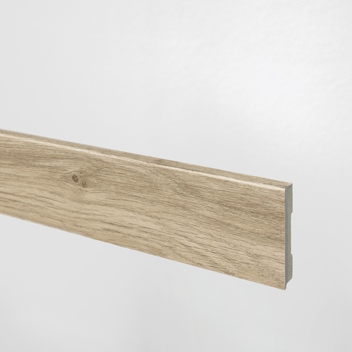 [S011] FLOORIFY, soklová vinylová lišta, štandardná 10x61, Chanterelle, jadro HDF
